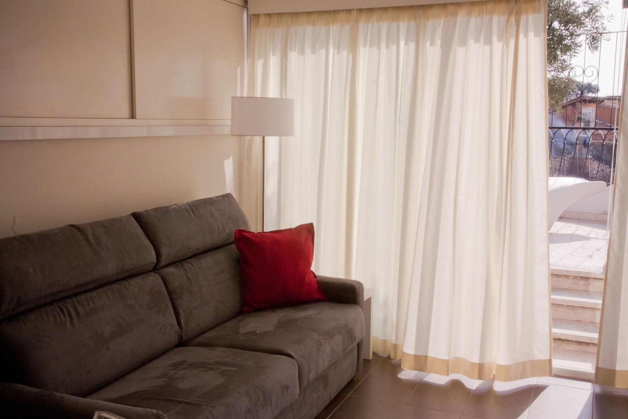 Trevi Lejlighedshotel 2*